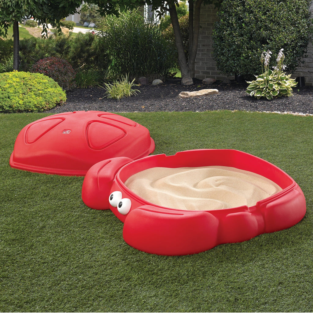 Red Plastic Outdoor Sandbox with Cover M7301