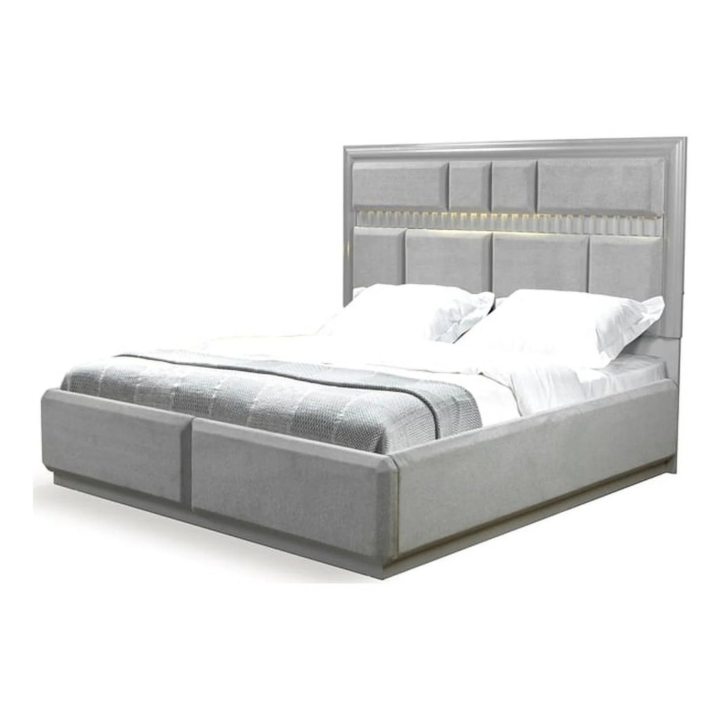 King 4 Pc Wood Bedroom Set in Gray U605