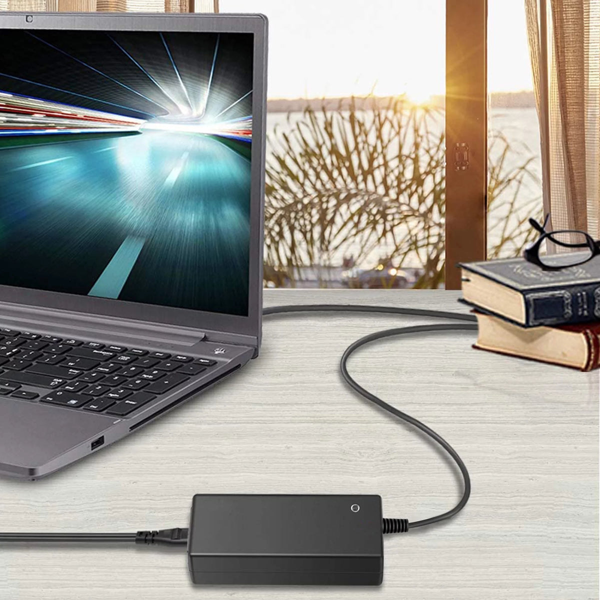 Compatible AC DC Adapter Replacement V527