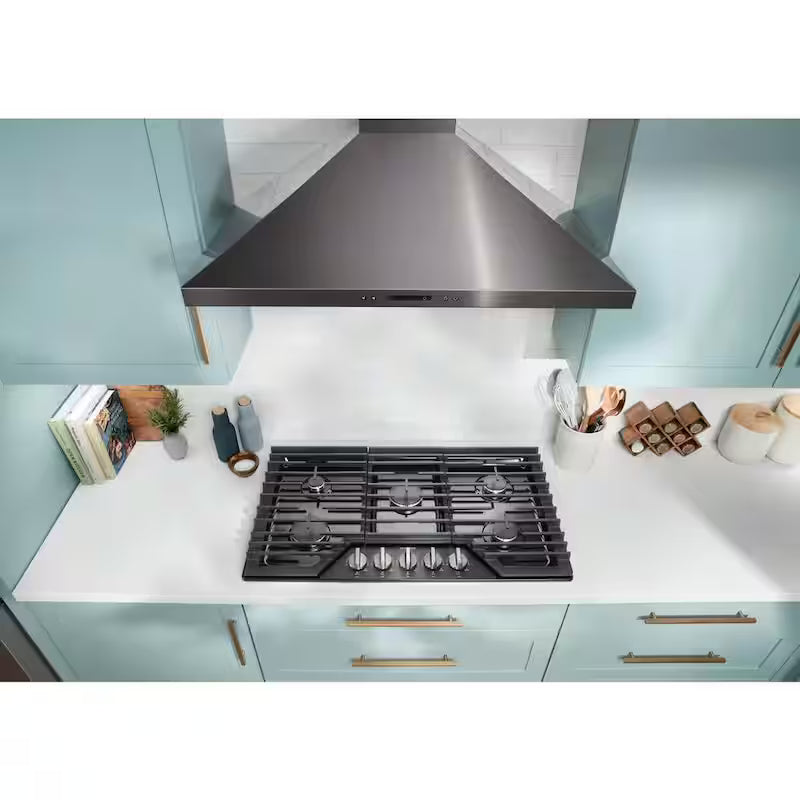 5 Burners Recessed Gas Cooktop in Black Stainless W780