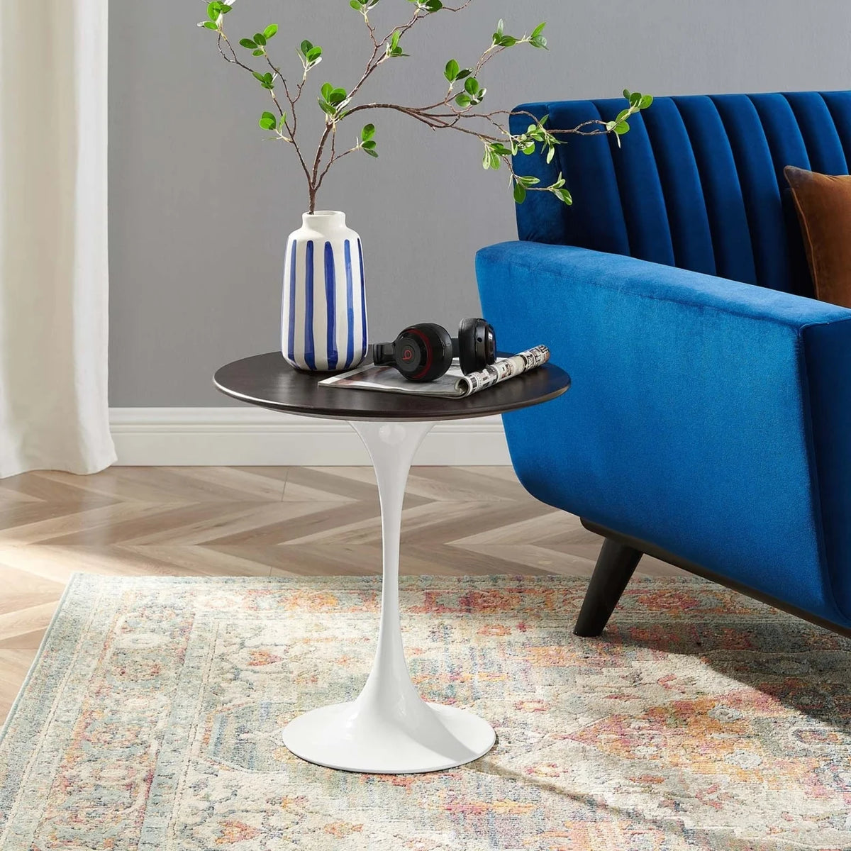 20" Round Side Table White Walnut P5038