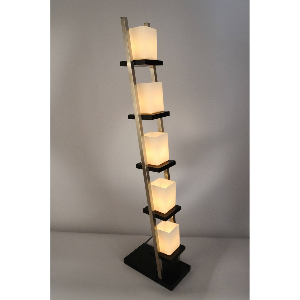 Floor Lamp O3317