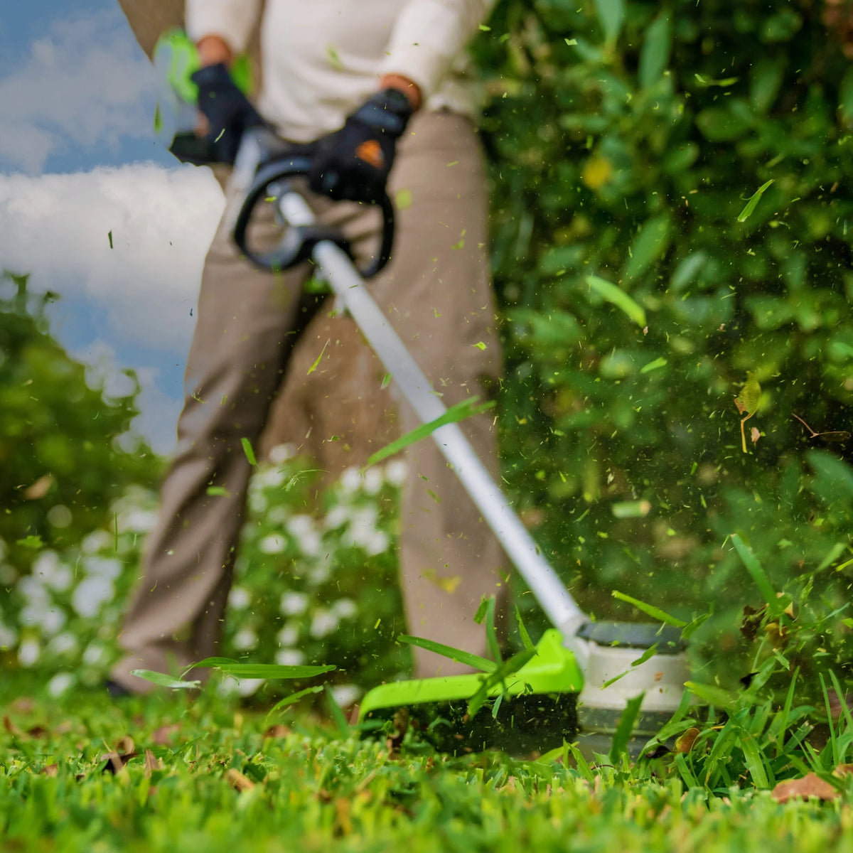 60V Cordless String Trimmer X241