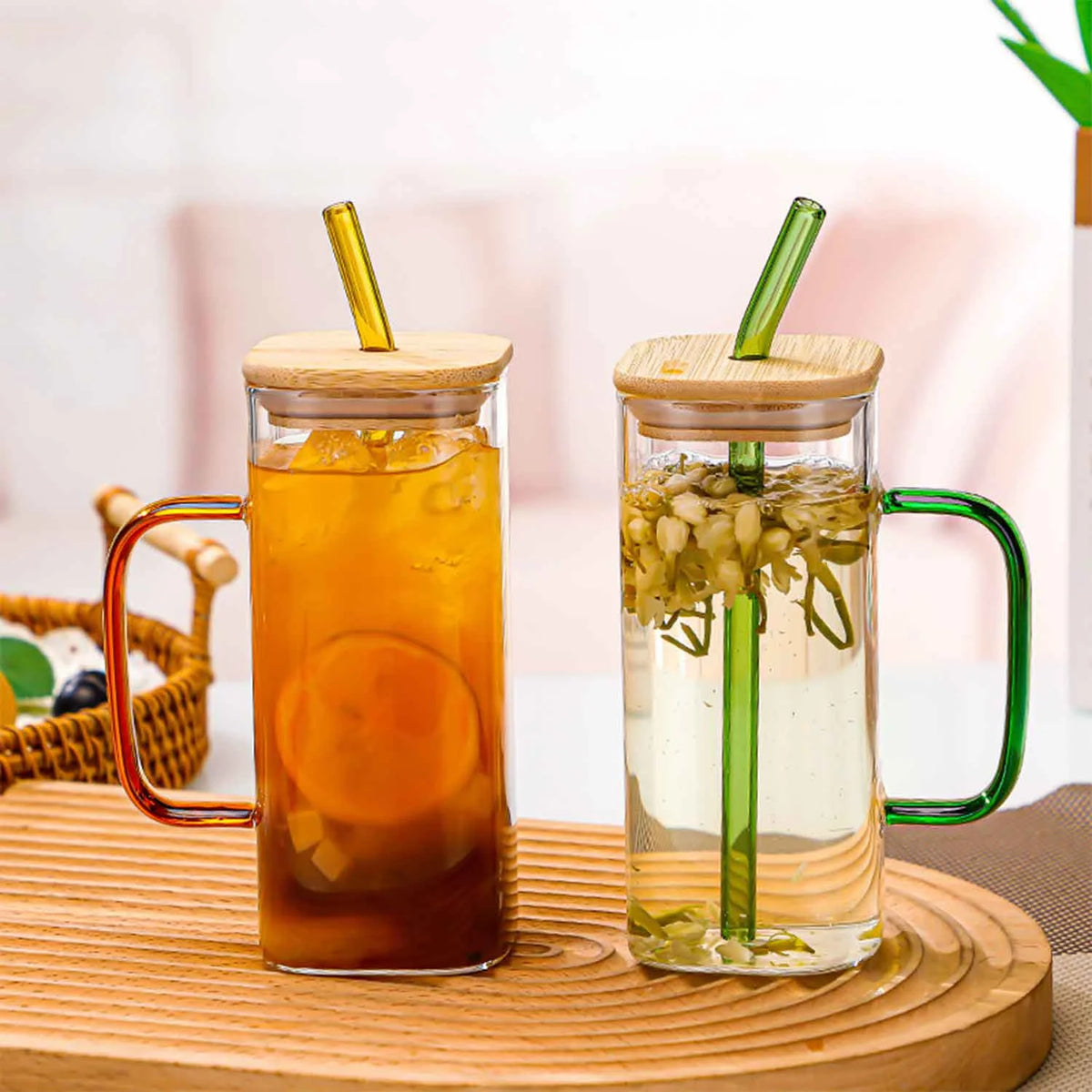 Green Square Glass Cups with Bamboo Lids and Straw A371