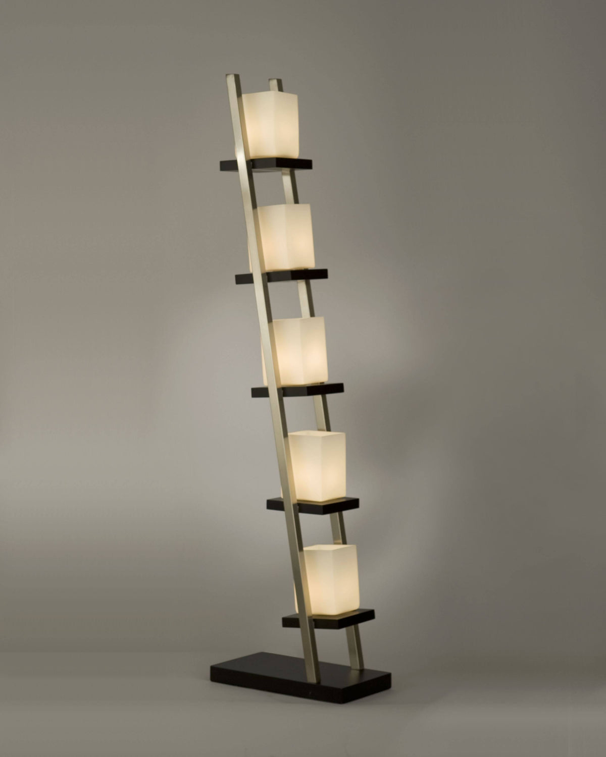Floor Lamp O3317