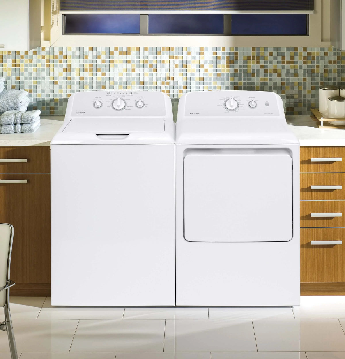White Gas Dryer N179091
