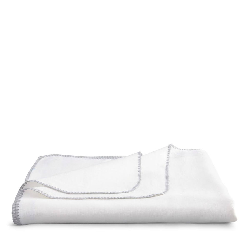 White Oblong Tablecloth U318324