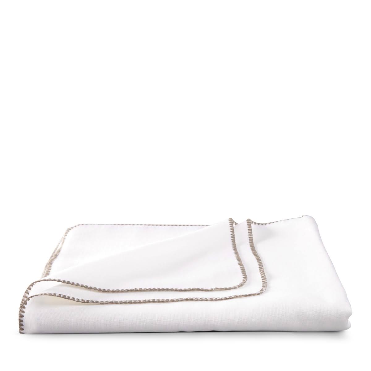 White Oblong Tablecloth U318324