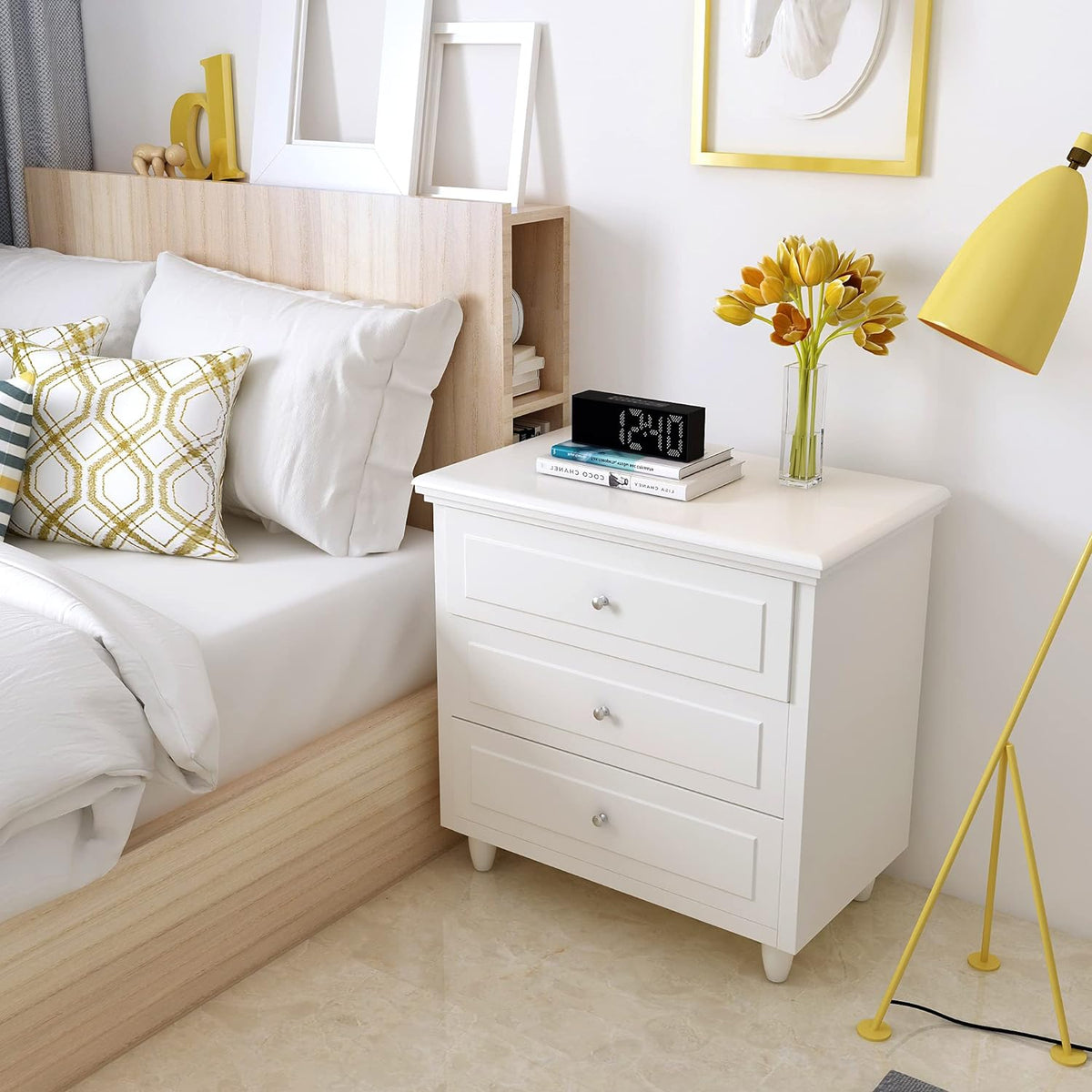 White 3 Drawer Nightstand L703