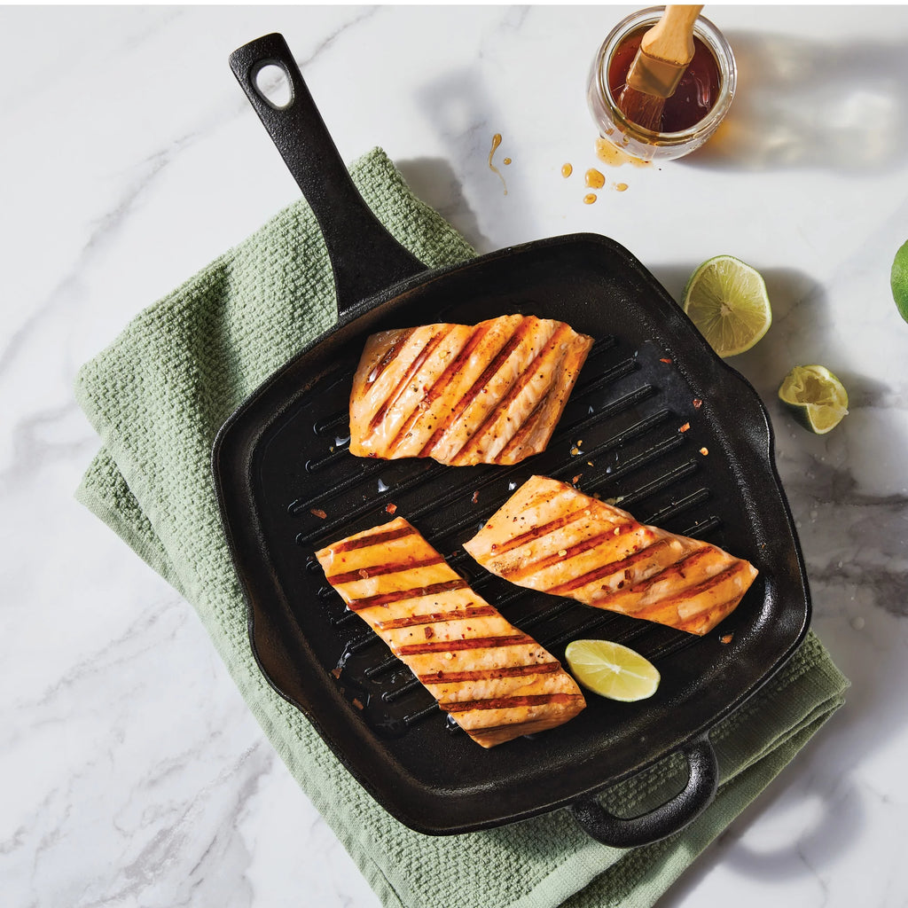 10 Inch Black Cast Iron Grill Pan Y575