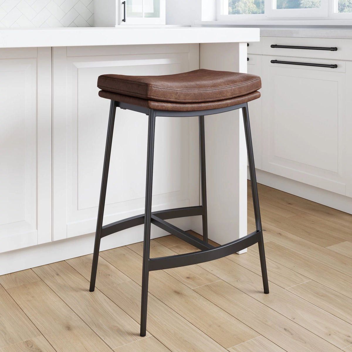 Brown Backless Upholstered Bar Stool with Metal Base O639