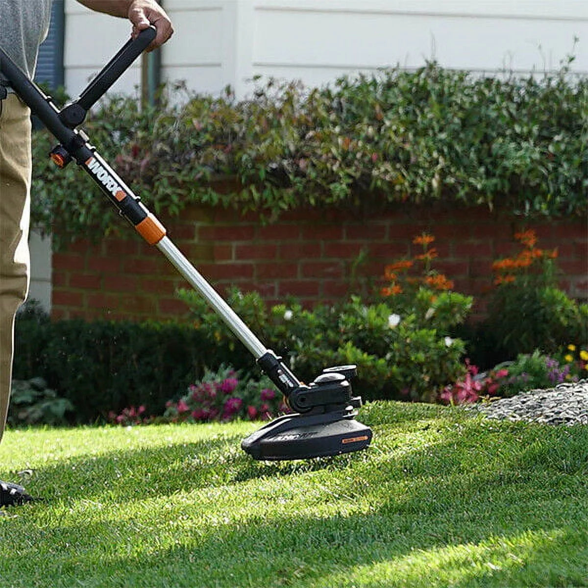 20V Cordless String Trimmer S180213