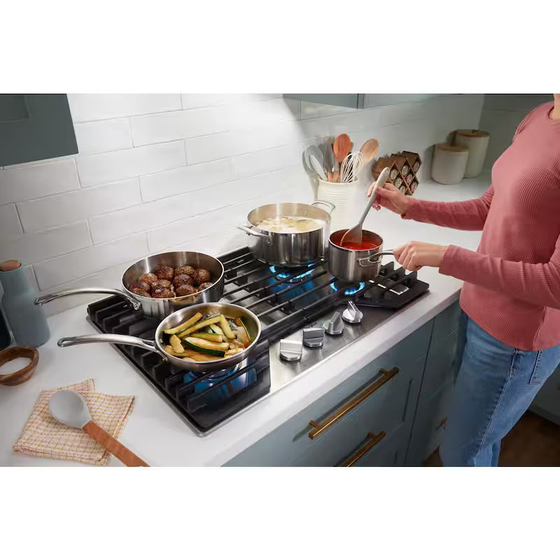 5 Burners Recessed Gas Cooktop in Black Stainless W780