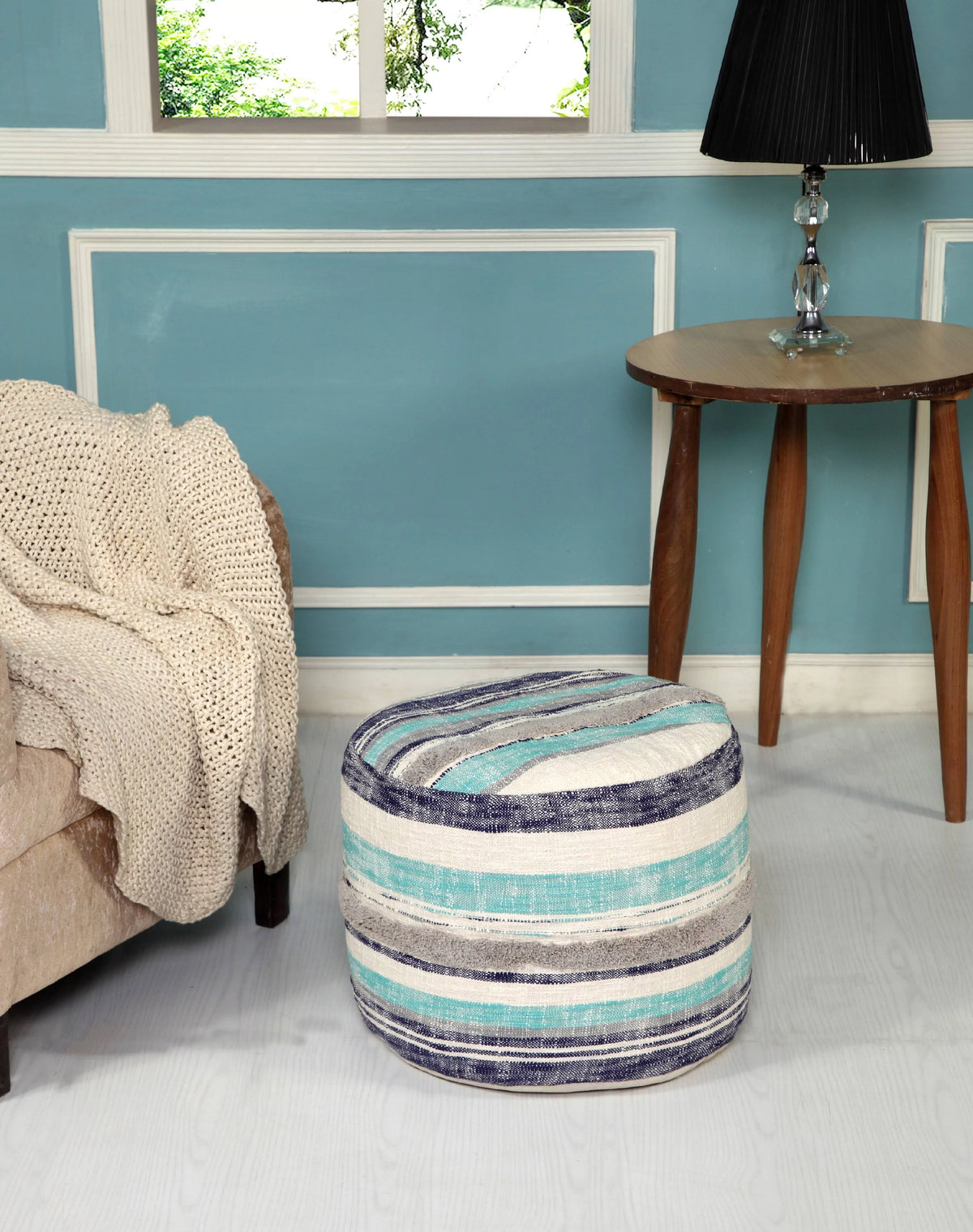 Blue 18" Round Pouf K903601