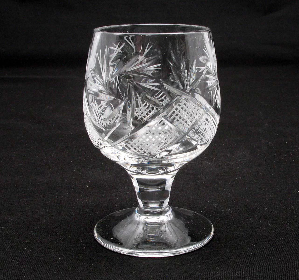 6 European Cut Crystal Shot Glasses 50ml K327